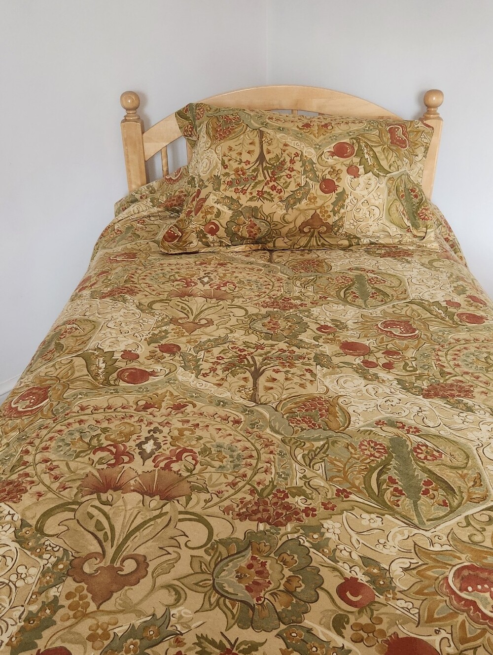 POTTERY BARN Delphine Twin Duvet Cover Standard Sham Pomegranate Home Bedding